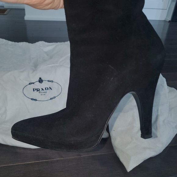 Authentic Prada Suede boots - Picture 2 of 7